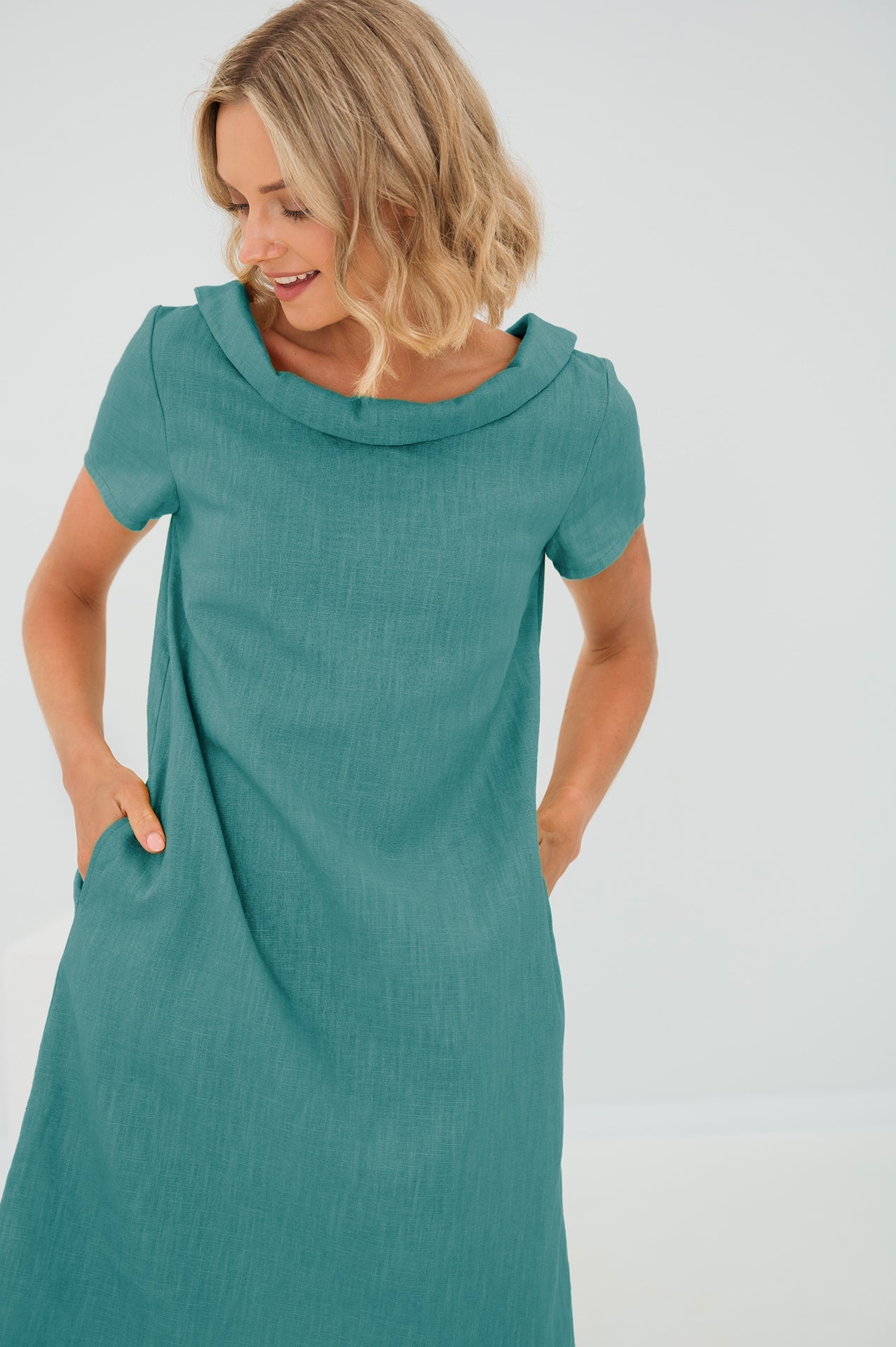 Sunny Comfort Linen Dress