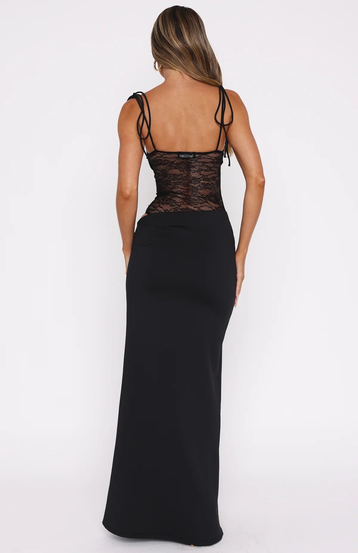Dreamy Lace Elegance Dress