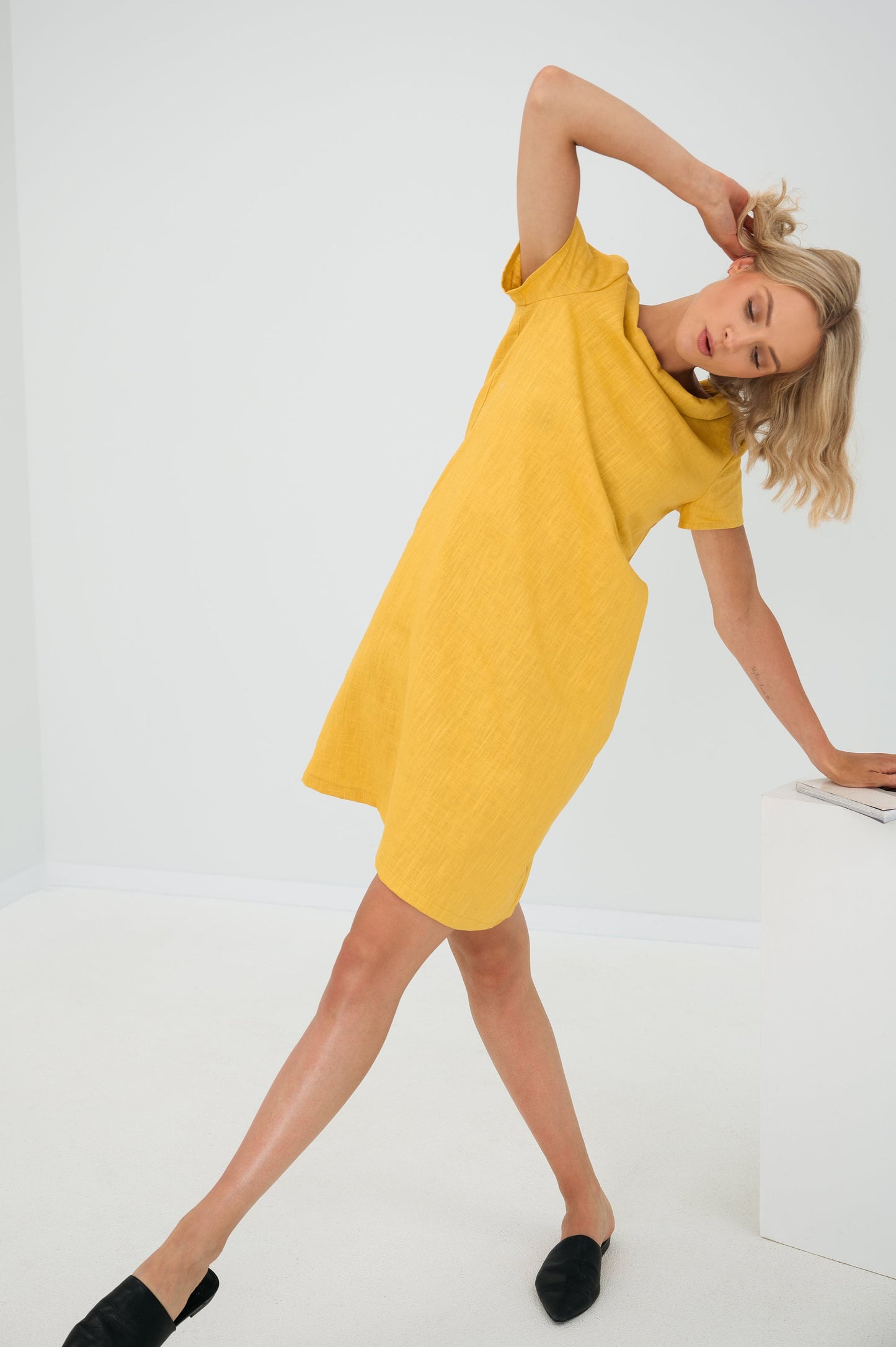 Sunny Comfort Linen Dress