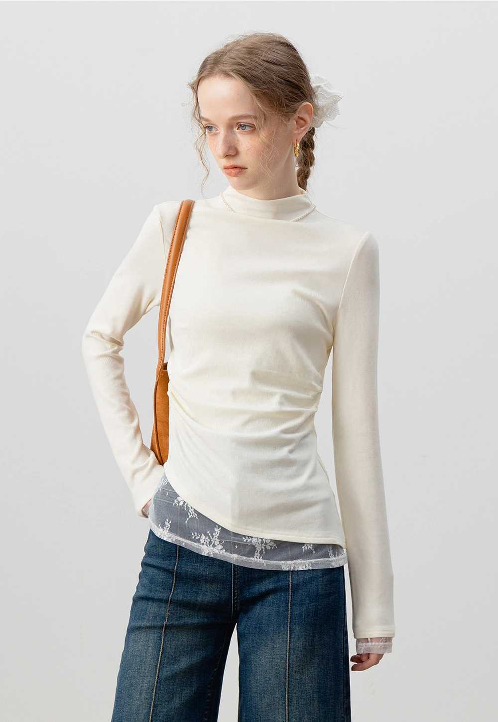 Chic Shoulder Elegance Top